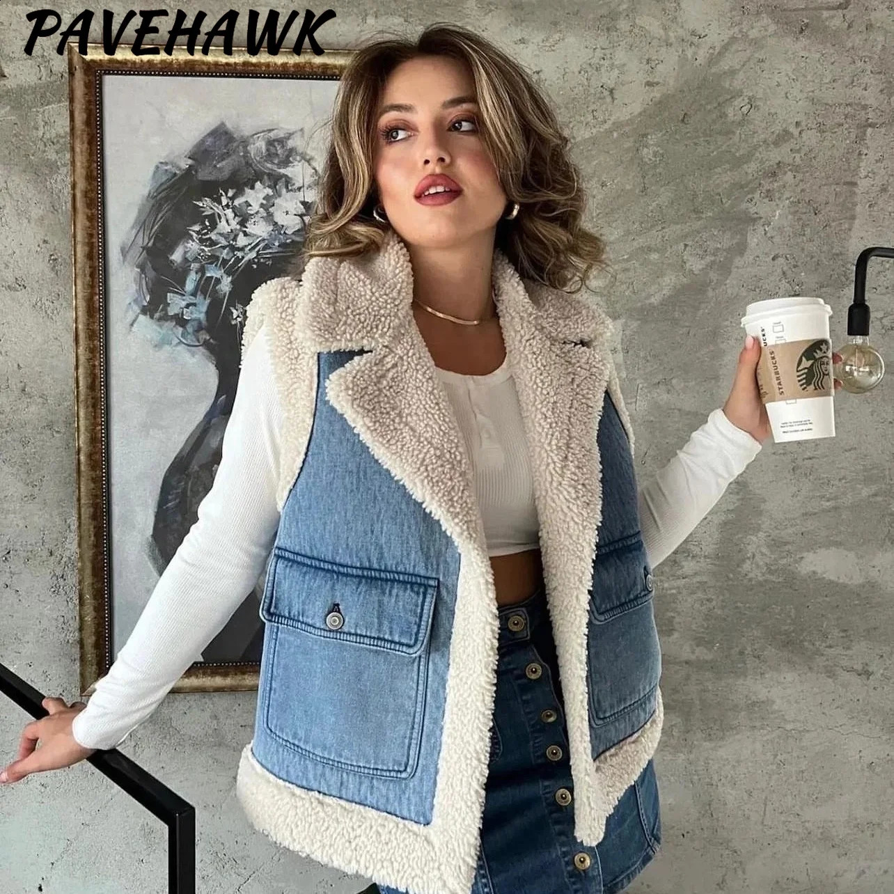 Womens denim wool synthetic sheepskin vest jacket autumn sleeveless pocket jacket casual thick loose fashionable chic jacket 241105