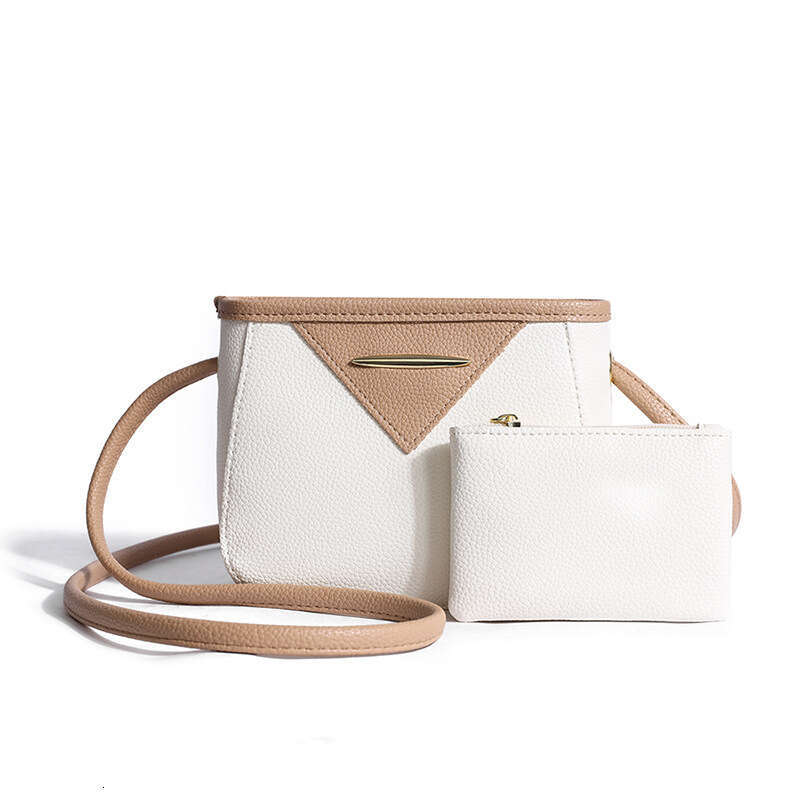 Women's 2024 New High Beauty Exquisite Splicing Design Single Shoulder Small Square Creative Solid Color Commuter Bag