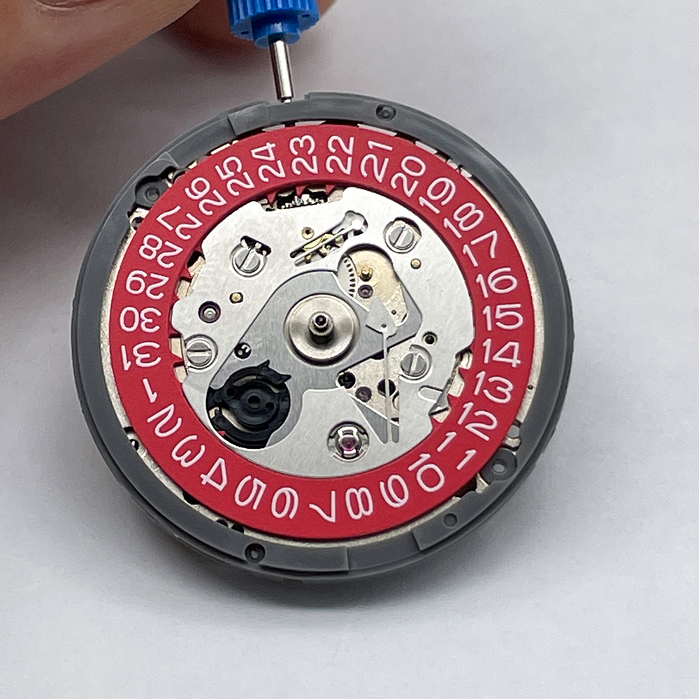 High Accuracy NH35 Automatic Mechanical Movement Modified movement Datewheel Disc Wrist Day Date at 3H Crown at 3.0/3.8 O'clock