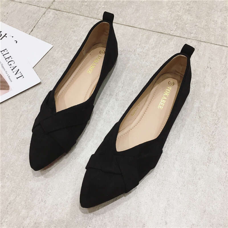 2023 Spring New Versatile Suede Pointed Shallow Mouth Flat Follow For Women Black Professional Work Shoes