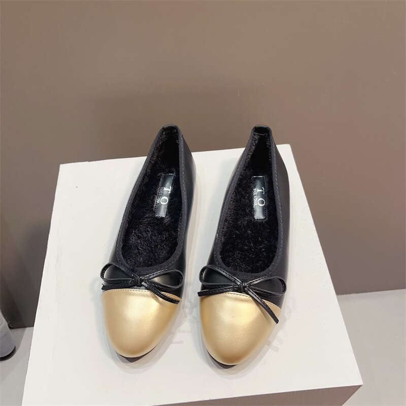Single Shoe Women's Round Headed Bow, Small Fragrant Style, Soft Sole, Shallow Mouth Fairy, One Foot Kick, Korean Version With Plush Flat Bottom 