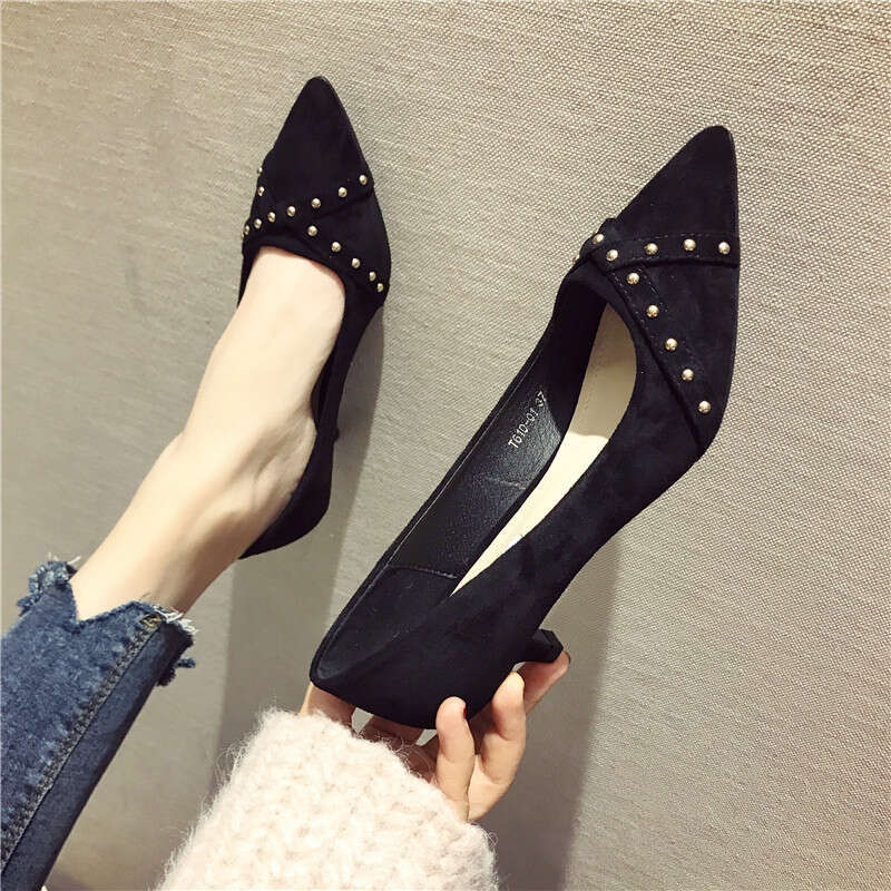 2023 Spring New Pointed Shallow Mouth Black French Girl's Fine Tailored Shoes, Middle Heel, High Heels, Women's Shoes
