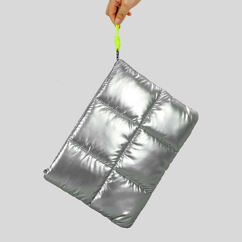 Designer Bag Fashion Quilted Padded Women Shoulder Bags Silver Clutch Purse Casual Nylon Down Cotton 11 Inch Ipad Inner Bag 14Inch Laptop Bag
