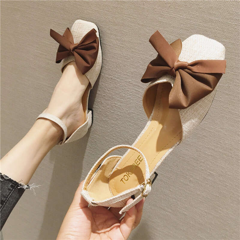 2023 New Square Head Versatile High Heels With Buckle, Shallow Mouth Fairy Cloth Face, Medium Low Coarse Heels, Ladies' Single Shoes