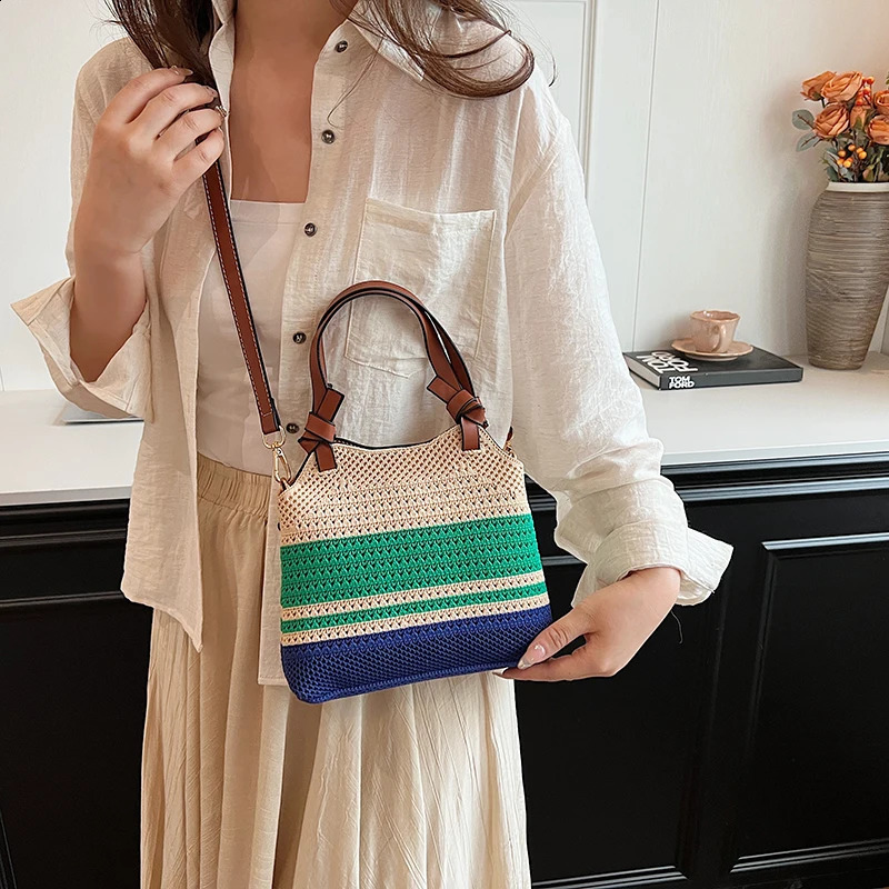 Small Knitted Womens Shoulder Bag Summer Fashion Soft Handbag and Wallet Trend Travel Cross body Bag 241105