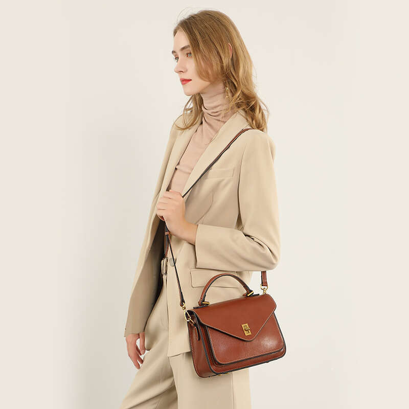 Designer Bag Genuine Leather Women Luxury Bag High Quality Simple Vintage Fashion Postman Handbags Ladies 2024 Shoulder Green Small Bag