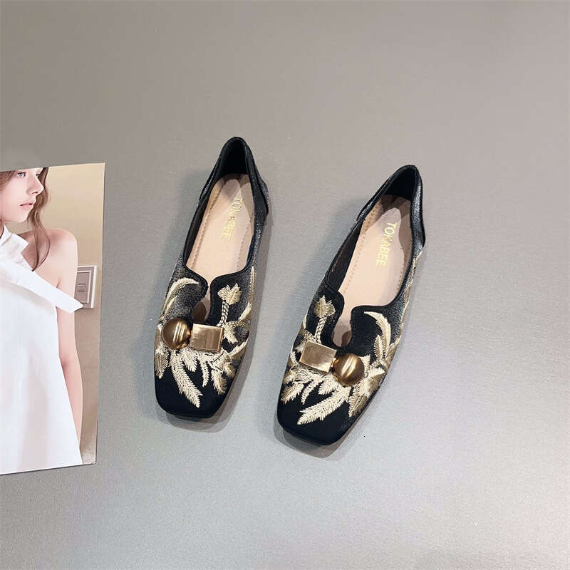 French Embroidery Square Toe Single Shoe Women's Korean Version New Spring And Summer Shallow Mouth Flat Bottomed One Foot Soft Soled Bean Shoes
