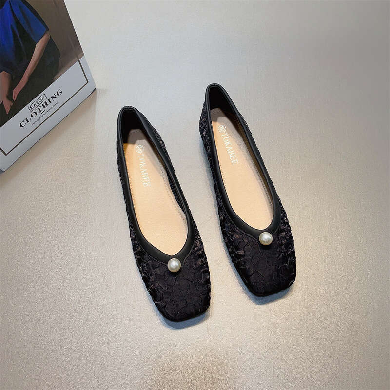 Pearl Decoration Shallow Mouth Low Heel Silk Single For Women's Spring And Summer New Korean Version, One Foot Soft Sole Square Toe Versatile Sco