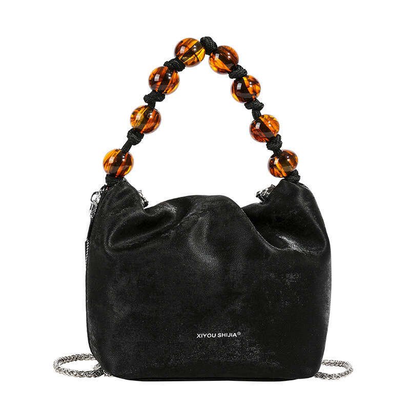 Pearl Handheld Chinese Style for Women's 2024 New Fashion Folded Cloud Versatile Chain Crossbody Bag