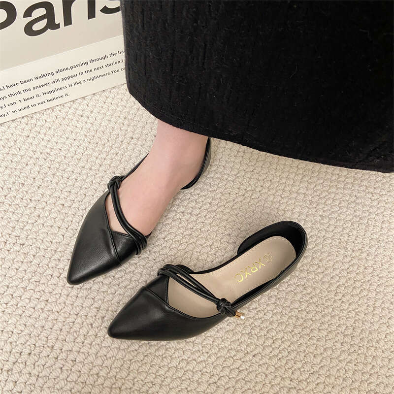 Fairy Style Gentle Shallow Mouth Single Women's Korean Version Spring New Item Pearl Leather Soft Sole Side Hollow Pointed Flat Bottom Scoop Shoe