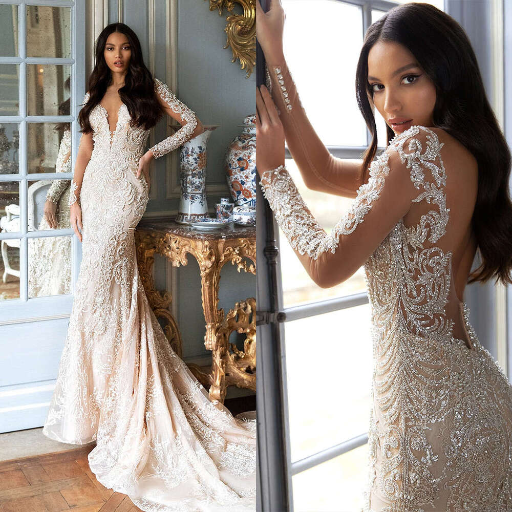 Sexy 3D-Lace Mermaid Wedding Dresses Deep V-Neck Backless Ball Gown Sweep Train Bridal Gowns Dress Customized Vestidos De Novia