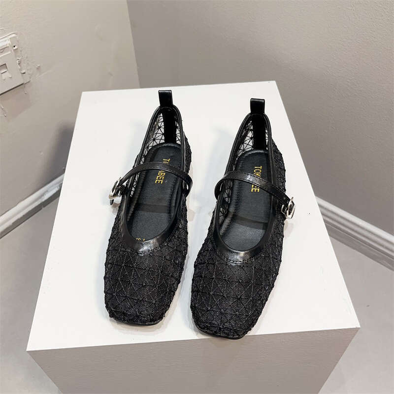 Xiaoxiangfeng Korean Edition Summer New Style Square Head Versatile Mesh Breathable Thin Soft Bottom Fashion Women's Single Shoes