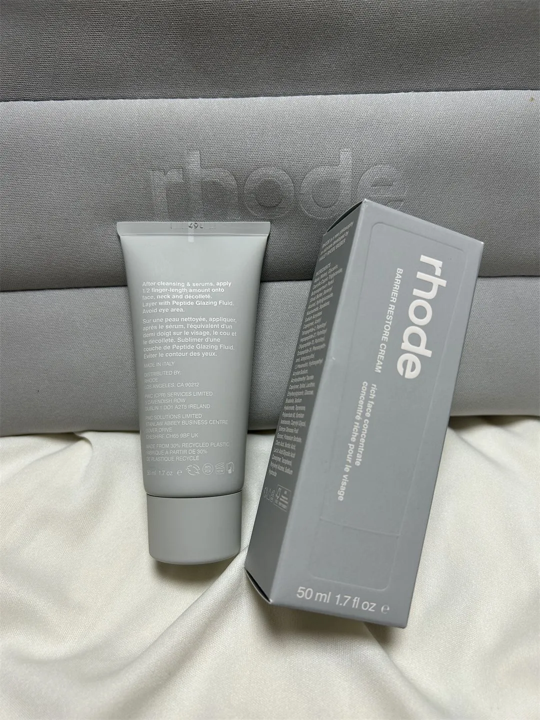 Brand Skin Care Series Butter Cream Gel Milk Essence Water Pineapple Cleanser Facial exfoliation Moisturizing repair