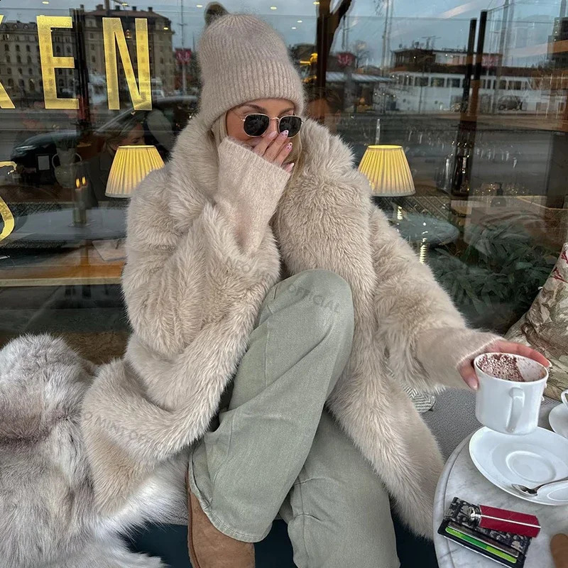 Lapels Faux Fur Coat Women 2024 Winter er Fluffy Fox Fur Jacket Furry Overcoats Stylish Long Outerwear 241105