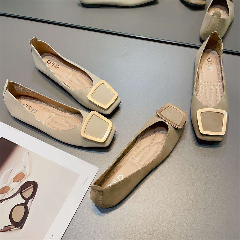Square Toe Soft Sole Elegant Women's Korean Version New Simple And Versatile Metal Square Buckle Comfortable Flat Bottom Grandma Shoes