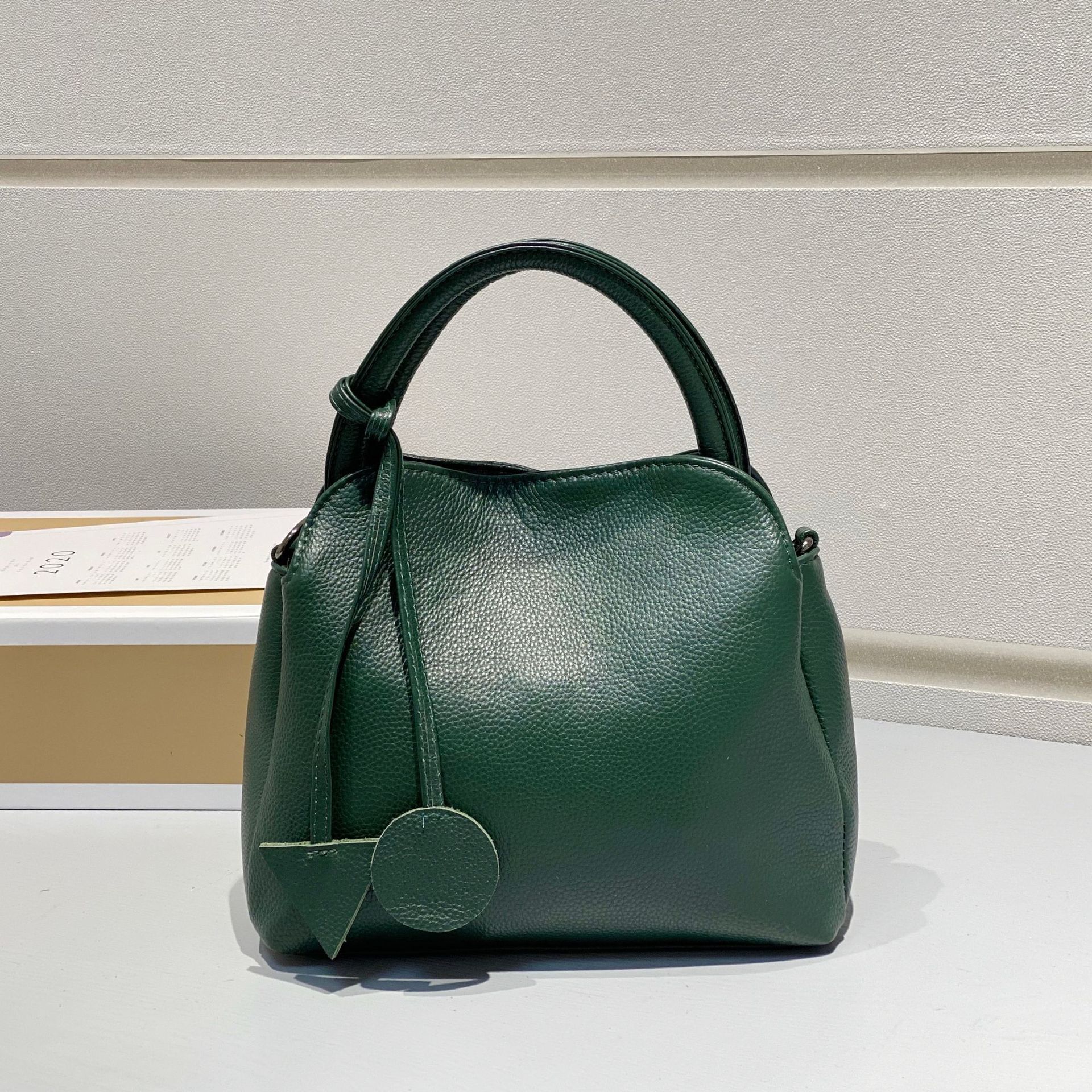 Designer's new top-level cowhide leather women's handheld crossbody bag fashion bag