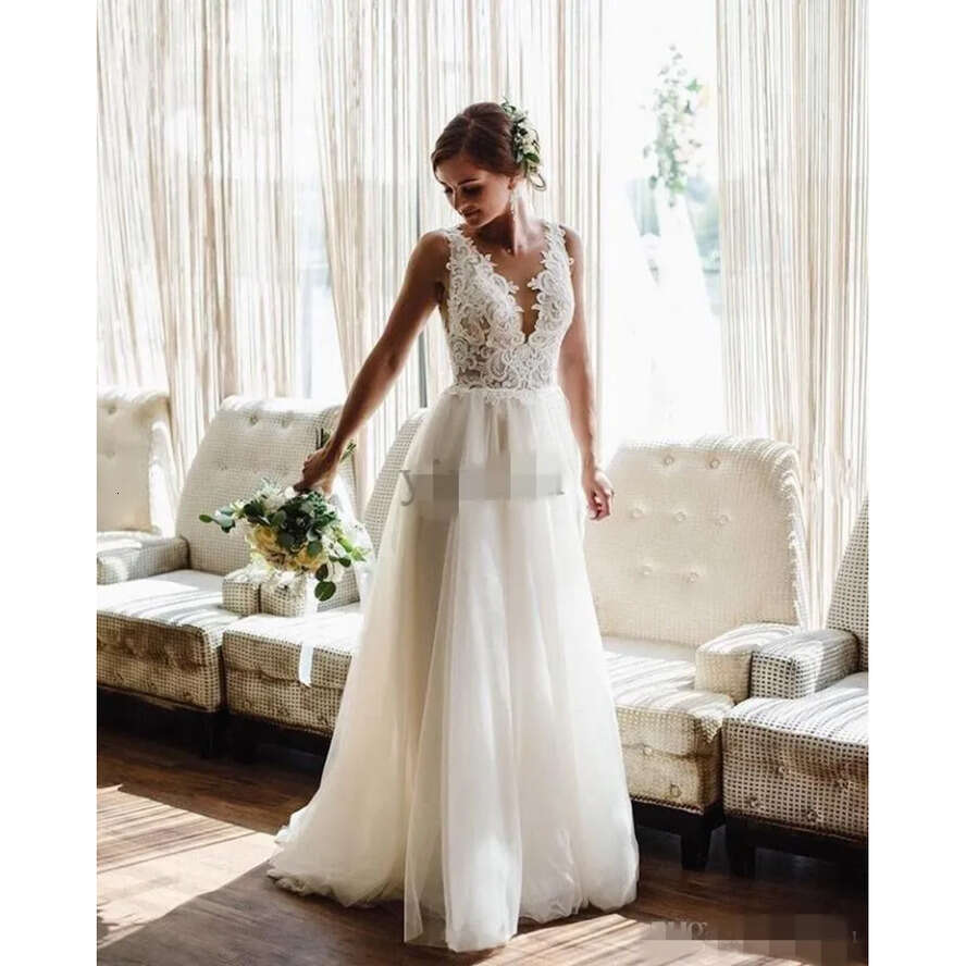 Newest Lace Applique Dresses A E Plunging V Neck Tulle Sleeveless Sweep Train Custom Made Wedding Gown Vestido De Novia