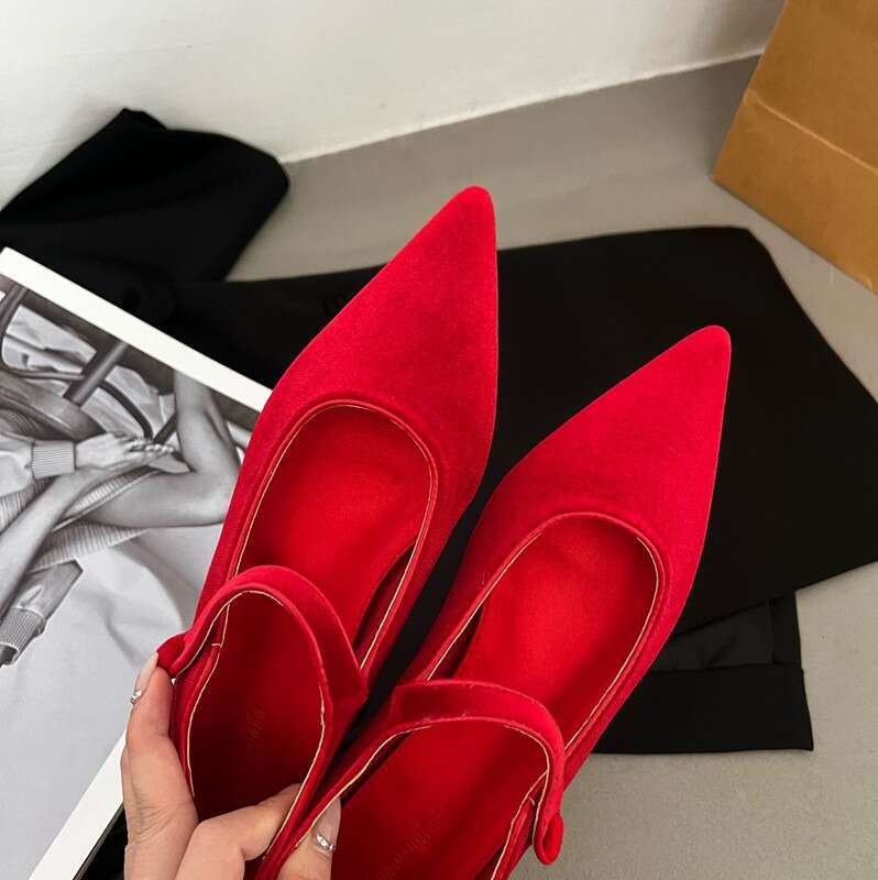 New Winter Women's Mary Jane Retro Flat Pointed Toe Suede Ballet One-Buckle Low Heel French Silk Women Wedding Shoes