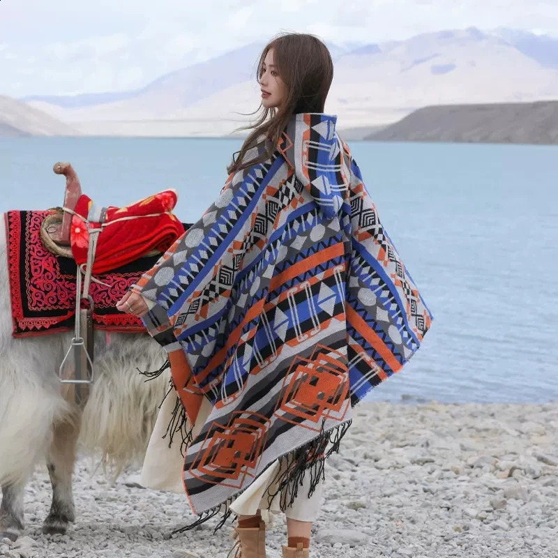 Vintage Geometric Print Hooded Poncho Women Warm Tassles Cloak Spring Autumn Cashmere Shawl 241105