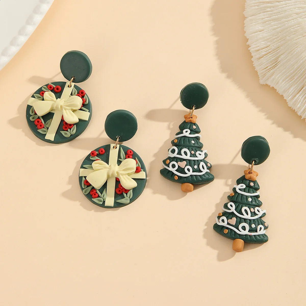 Christmas Series Unique Handmade Art Polymer Clay Tree Drop Earrings WreathHolly LeavesXmas 25cm 241105