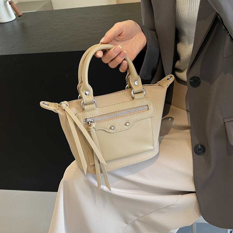 Wallet Designer Bag Tote Bags Niki Purse Duncks Fashion Classic 10a Top Woman Handbagevening Small for Women New Fashionable Handheld Mini Korean Text
