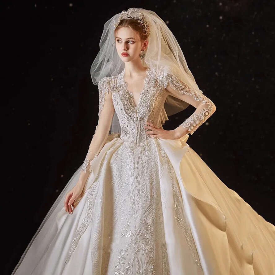 Long Sleeve New Dress Elegant Pearls Beads Wedding Bride Gowns White D Ral Lace Applique Neck Sweep Train A E Arabic Dubai V De Noiva Rabic