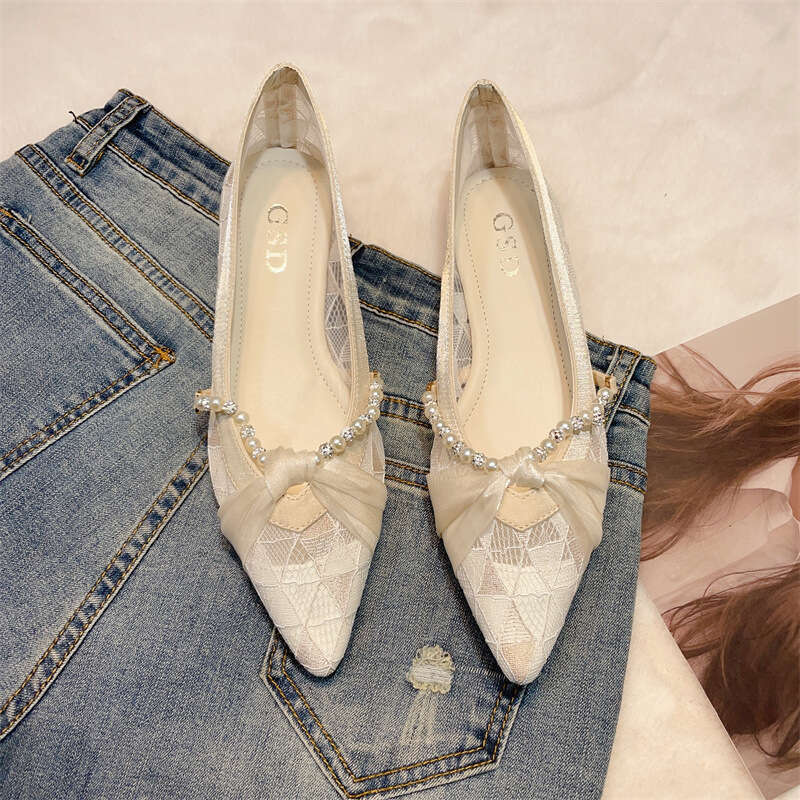 Fairy Style Quality Matching Korean Version Spring And Summer New Pearl Mesh Breathable Shallow Toe Flat Women's Sandals