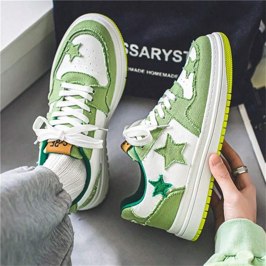 New Men Casual Elevator Shoes Fashionable Star Decor Sneakers High End Trendy Brand