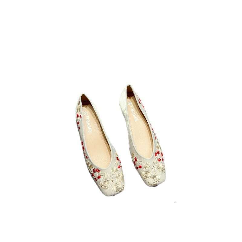 New Chinese Women's Korean Version Spring/Summer New Style Temperament Shallow Mouth Single Shoe Soft Sole Flat Heel Embroidered Cheongsam Shoes