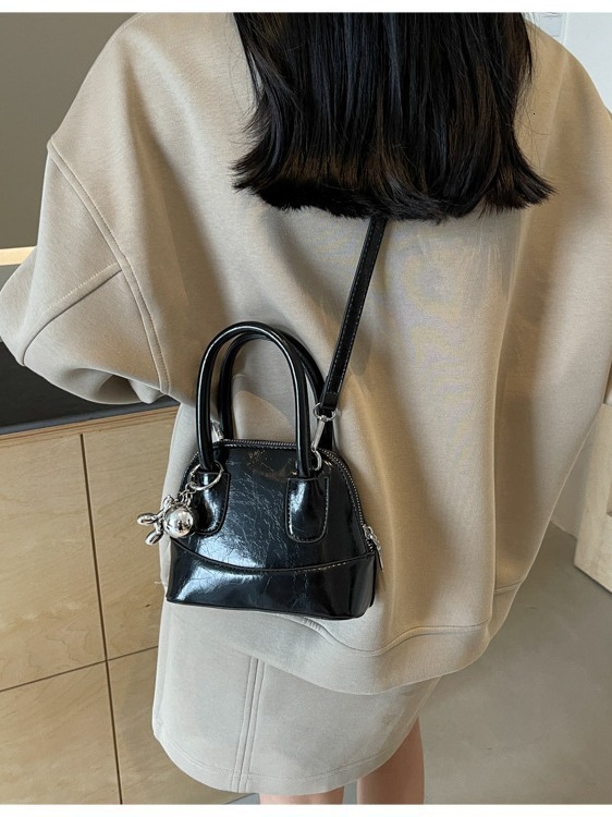 Women's New Style Trendy Fashion Autumn Versatile Shoulder Crossbody Small Square Bag Designer Bags Handbags Women