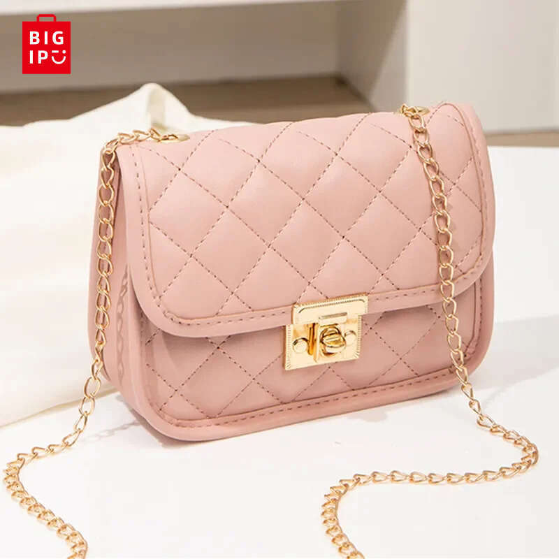 Designer Bag New Fashion Female Shoulder Bag Rhombus Embroidered Solid Color Chain Womens Shoulder Crossbody Casual Trendy Phone Bag