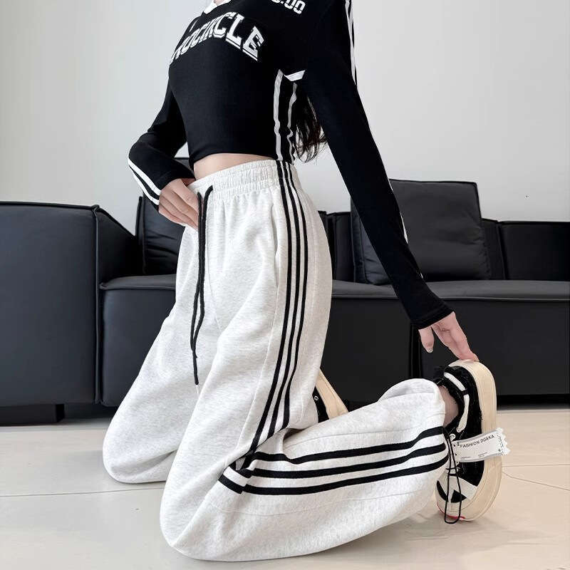 shanshi three stripes pants White gray three bar sports pants for women 2024 versatile spring and autumn winter high waisted loose leg binding America