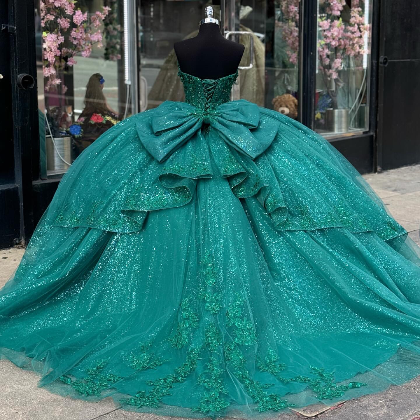 Sweetheart Green Quinceanera Dresses Appliqued Glitter Sequins Prom Tulle Ball Gown Vestido De Bow Masquerade Dress 6660311