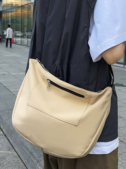 Bag Women's Crossbody New Autumn Style Large Capacity Design High-end Single Shoulder Dumpling Bag Designer Bags Handbags Women