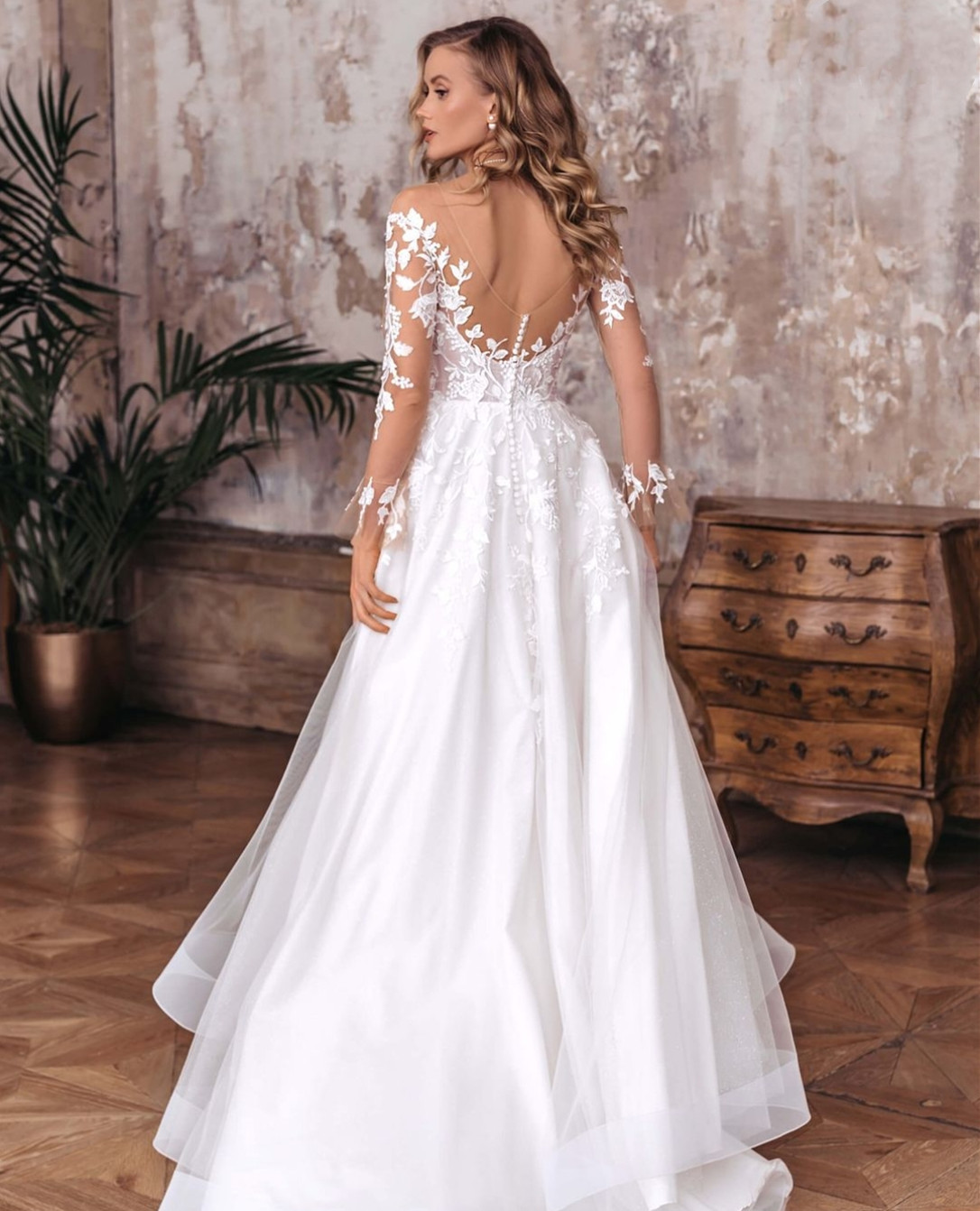 Made Long Custom Sleeve Lace Wedding Dresses With Slit A-E White Tulle Sweep Train Bridal Dress Vestido De Noiva For Women