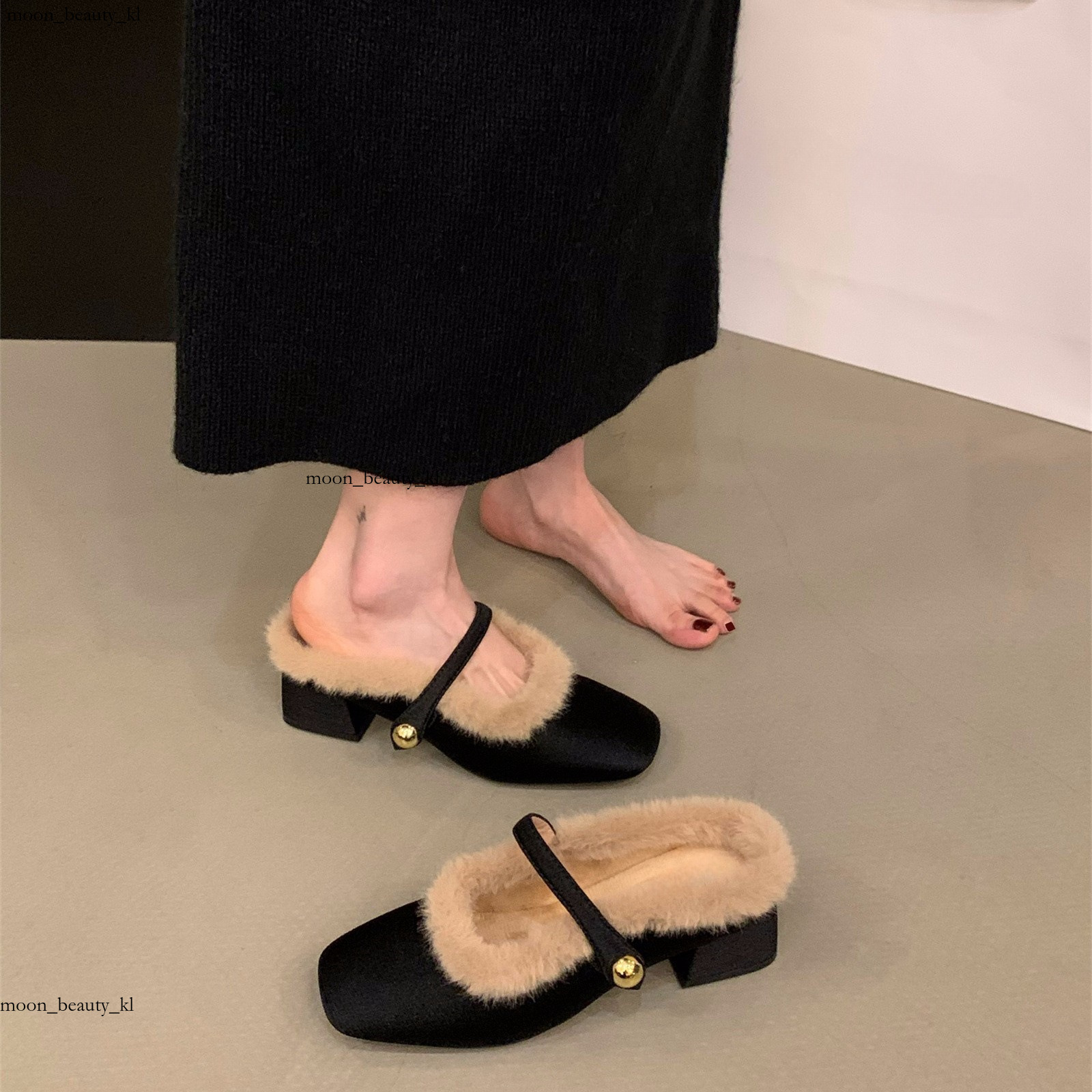 Designer Slipper Coarse Heeled French Style Small Fragrant Style Hairy Slippers For Women 2024 New Autumn And Winter Hooded Half Slippers With Plush C