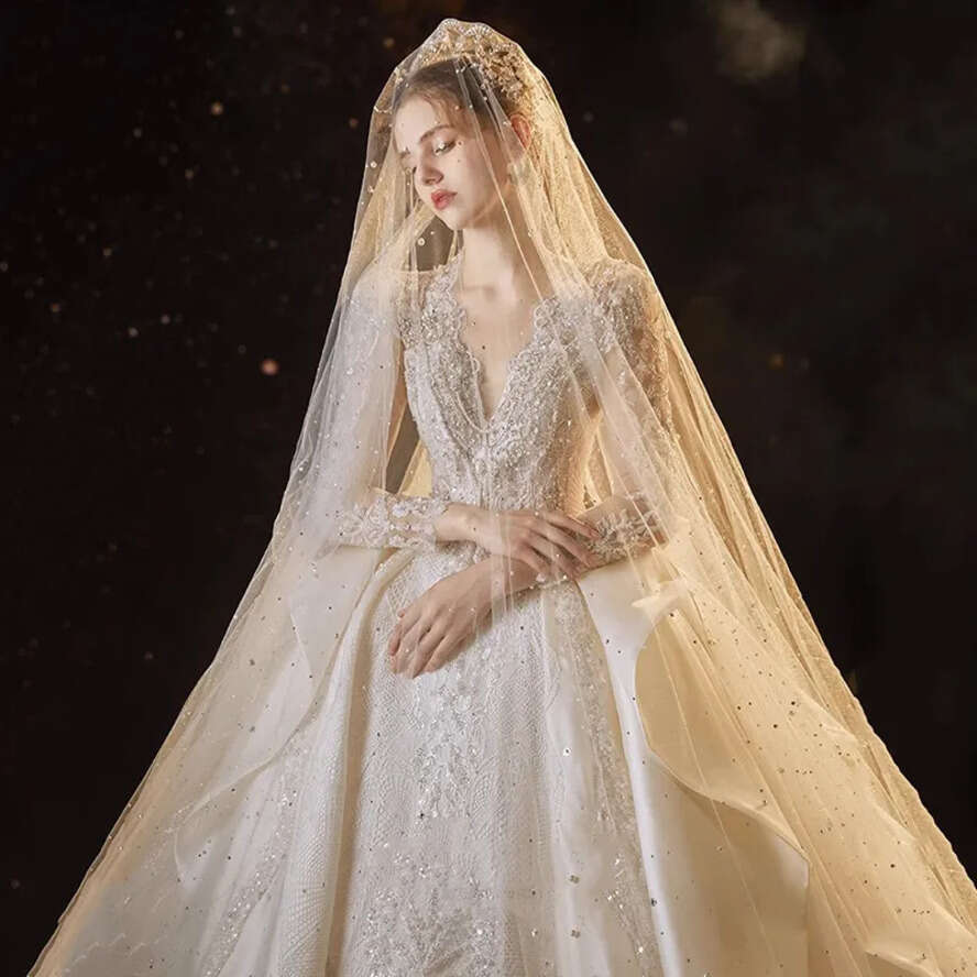 Long Sleeve New Dress Elegant Pearls Beads Wedding Bride Gowns White D Ral Lace Applique Neck Sweep Train A E Arabic Dubai V De Noiva Rabic