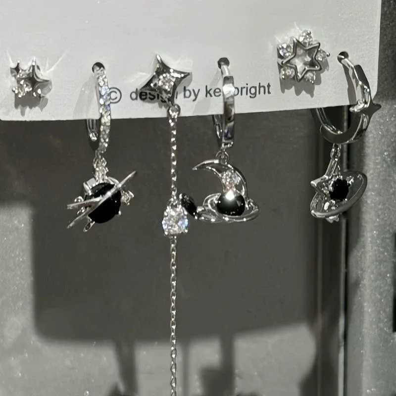 6-piece Gothic Red Crystal Star Black Pentagram Pendant Earrings for Vintage Aesthetic Trendy Y2K Jewelry Accessories X241106