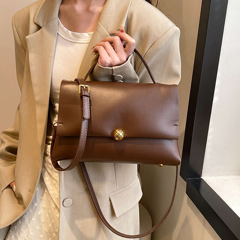 Designer Bag LEFTSIDE Simple Small Crossbody Bags With Short Handle For Women 2024 New Trend Fashion Leather Shoulder Bag Females Handbags