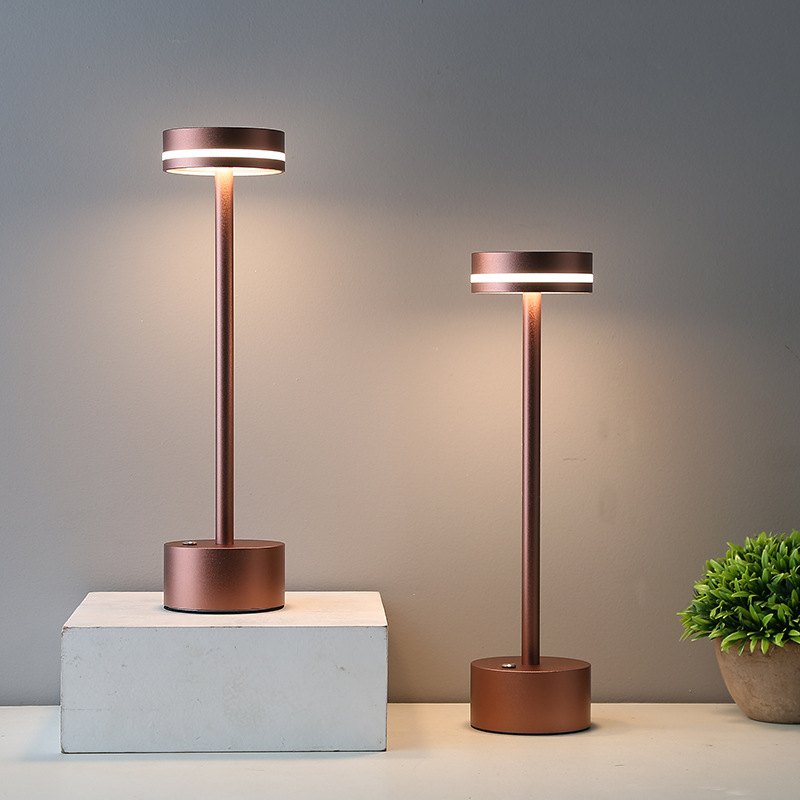 LED touch switch table lamp rechargeable aluminum lamp bedside table bedroom three-color dimming restaurant bar atmosphere lamp