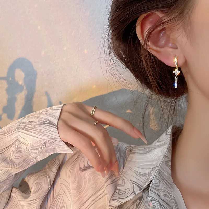6 pieces/set of new gold Geely pendant earrings designed for crystal star bow drop earrings boxed with perforated jewelry X241106
