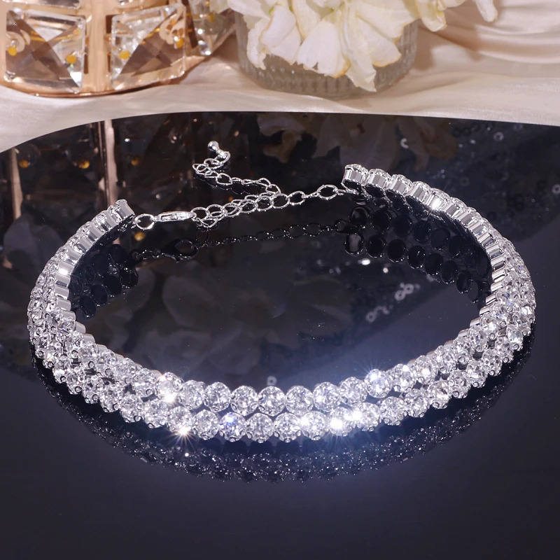 Classic rhinestone crystal necklace earring and bracelet set suitable for womens silver bridal wedding party jewelry set 241106