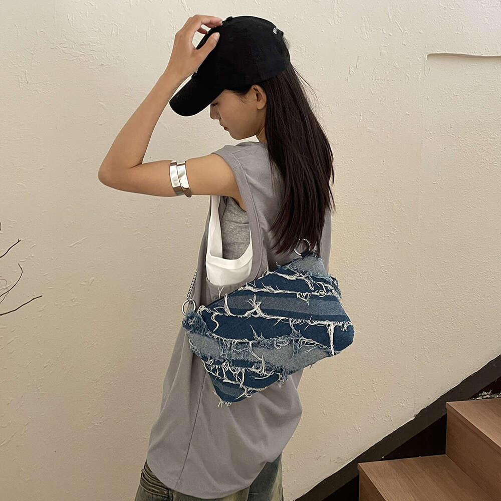 Designer Bag A Simple Lady Straggler Shoulder Bag, Pleated Design, Fashion Trend, Suitable For Daily Use