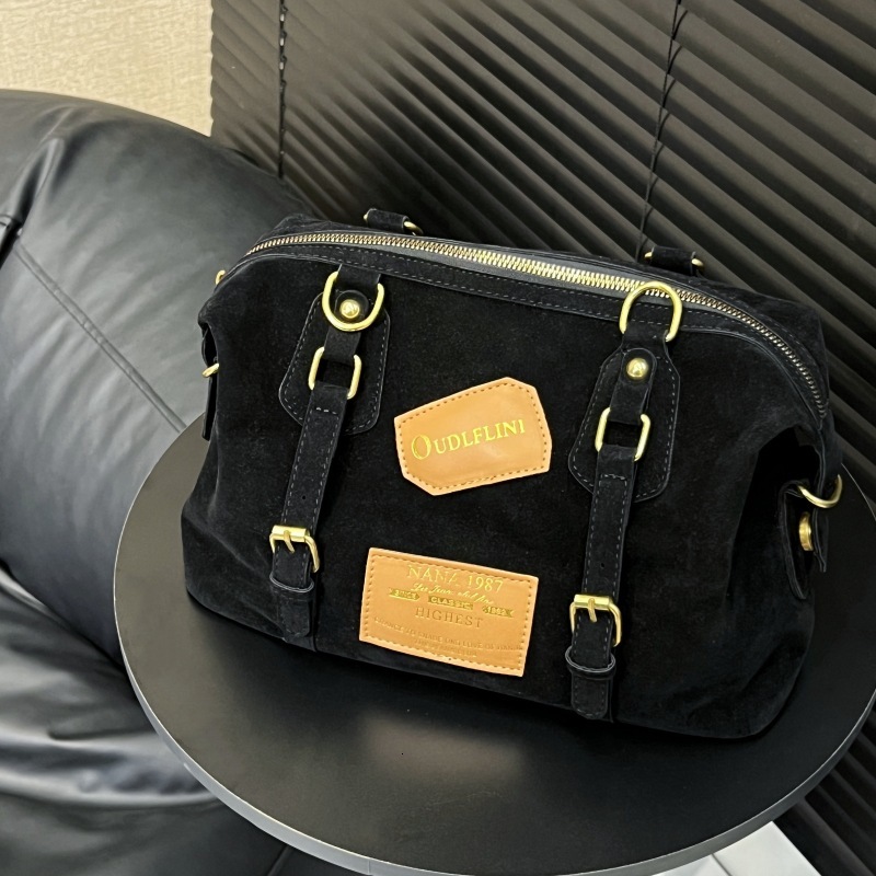 2025NEW Designer s new large trend capacity women s fashion frosted soft leather multi kinetic backpack fashion bag