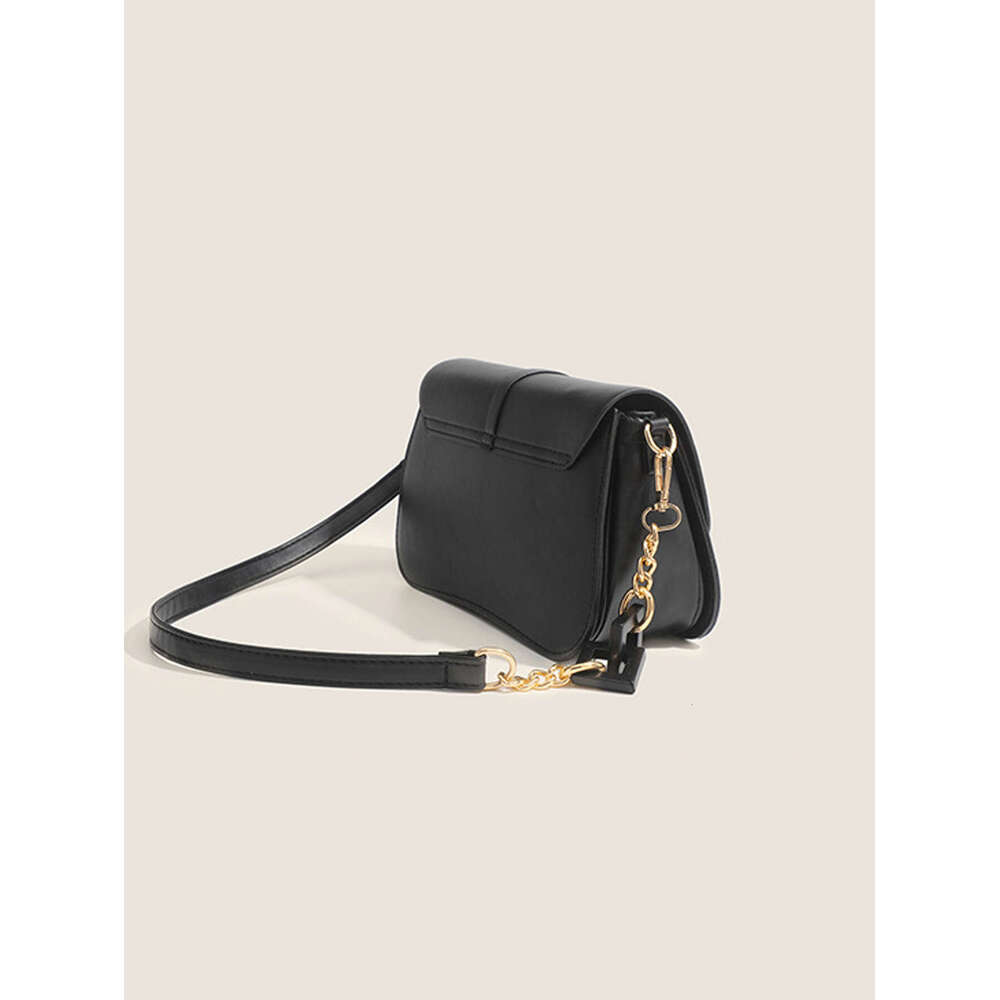 Designer Bag 2024 Summer Japanese And Korean New Street Trendy Pillow Bag Polyester Lock Women's Handheld Shoulder Bag
