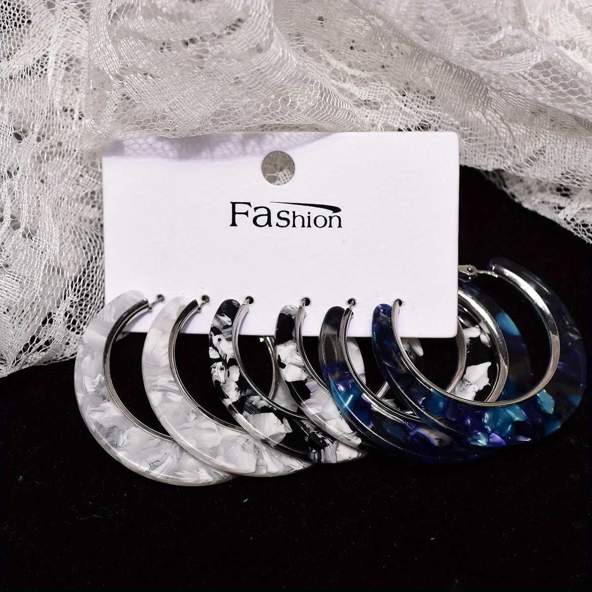 Acrylic earrings 3 pairs of patterned resin ring earrings C-shaped earrings indicating earring set fashionable jewelry X241106