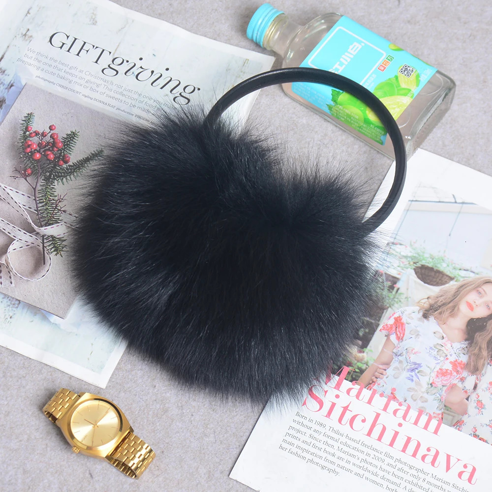 Winter Womens Warm True Fox Fur Earrings for Girls Large Natural Fox Fur Earrings Fashionable Womens Fur Earrings 241106