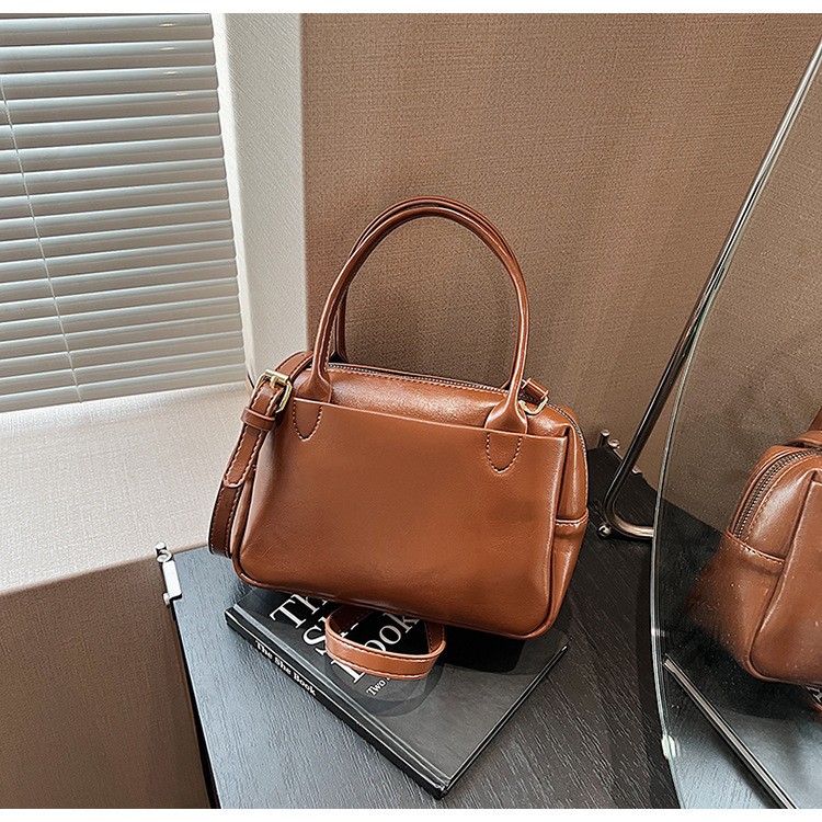 New Versatile Women's Cross Single Shoulder Handheld Fashion Soft Leather Small Square Bag Designer Bags Handbags Women