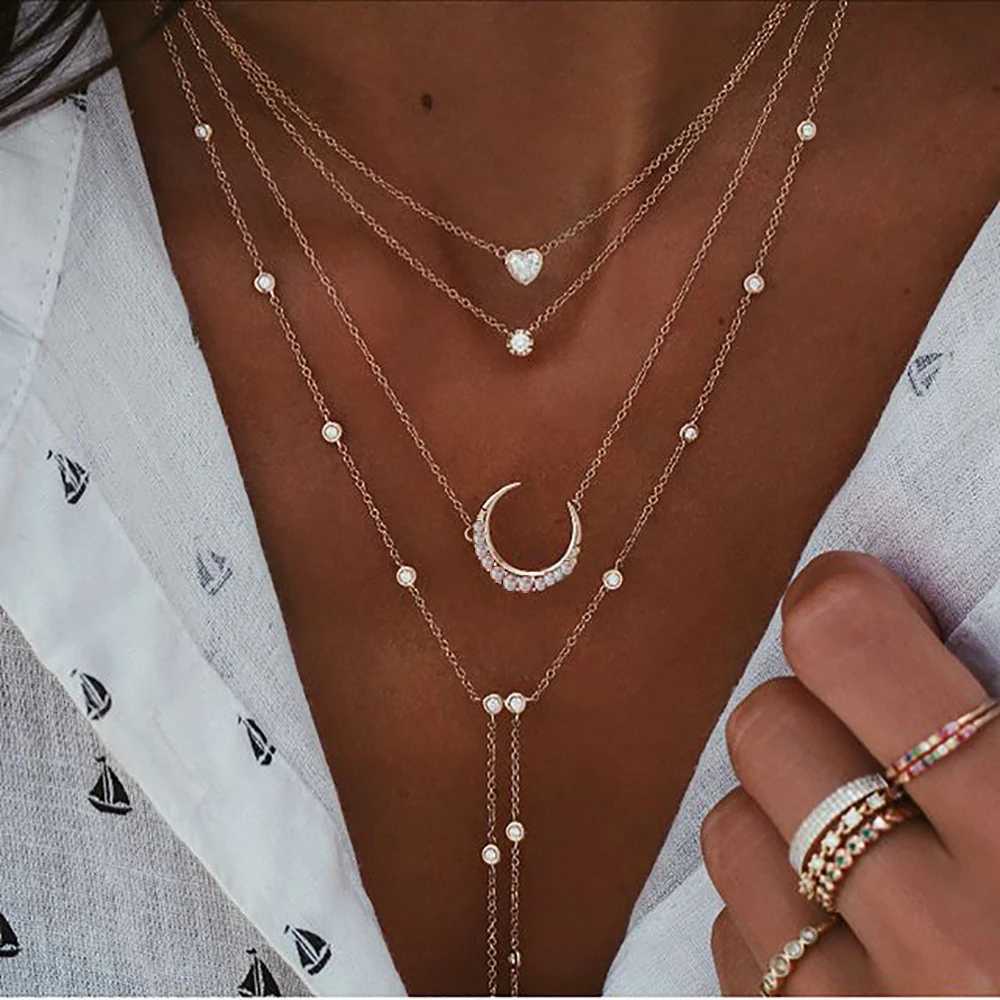 New vintage crystal Geetry star and moon lock necklace suitable for Wen 2020 Boho Mti ll pendant necklace Chokers jewelry gift X241106
