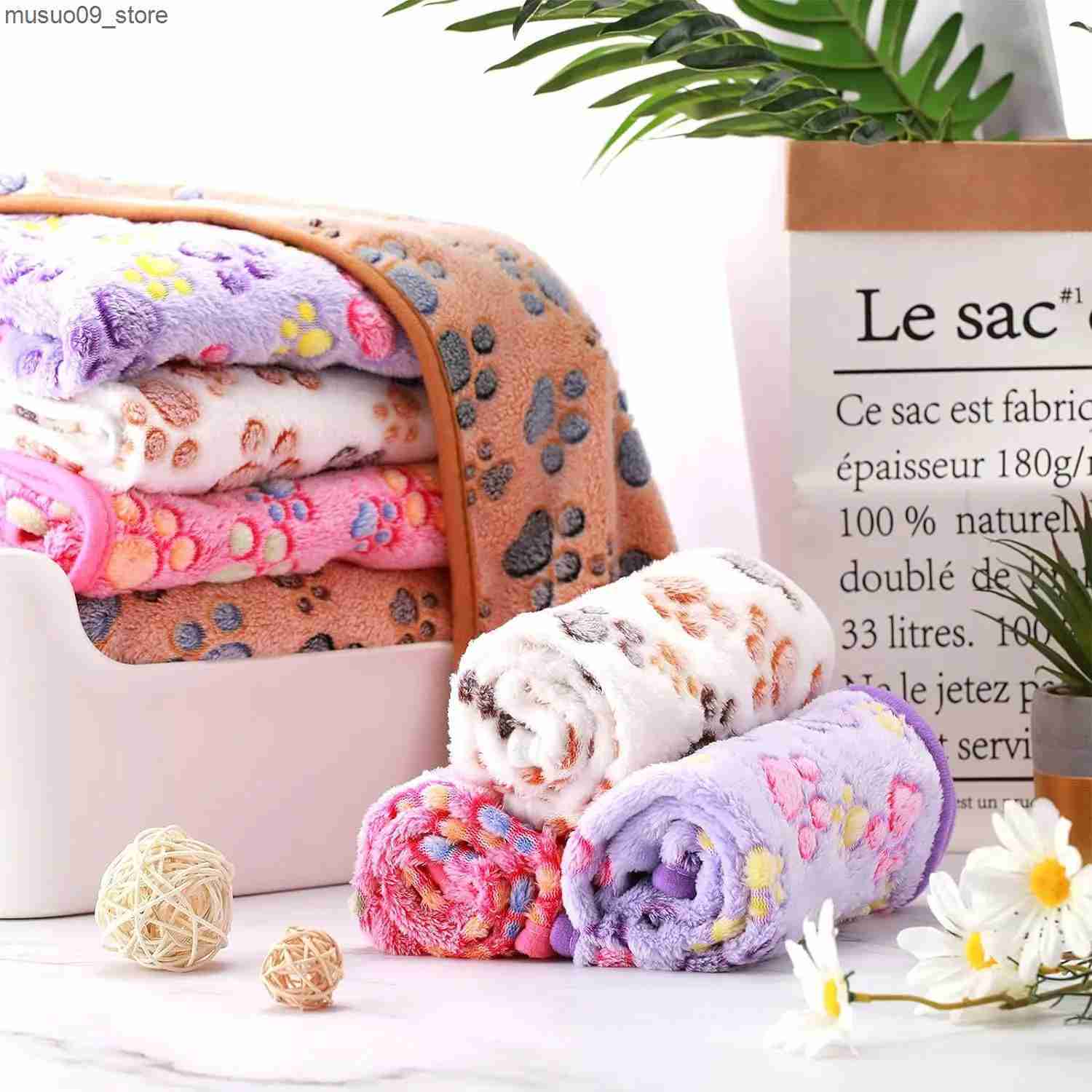 kennels pens 3 Cute and Warm Pet Mattress Cover Towel Handmade Cat and Dog Wool Soft Blanket Suitable for Small Medium Large Dogs and Small Dog Pet Su
